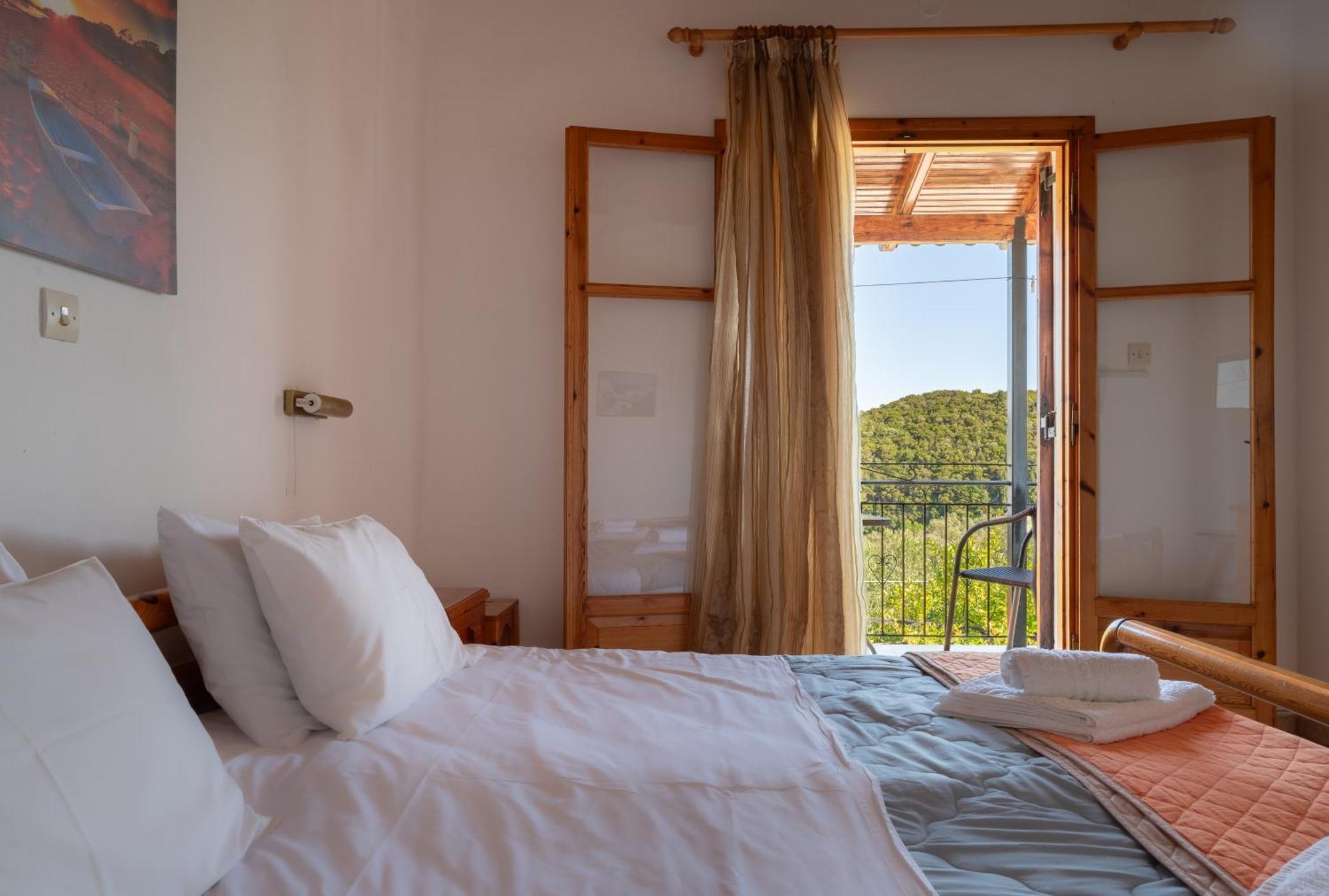 Ulisse Apartments パレオカストリッツア エクステリア 写真